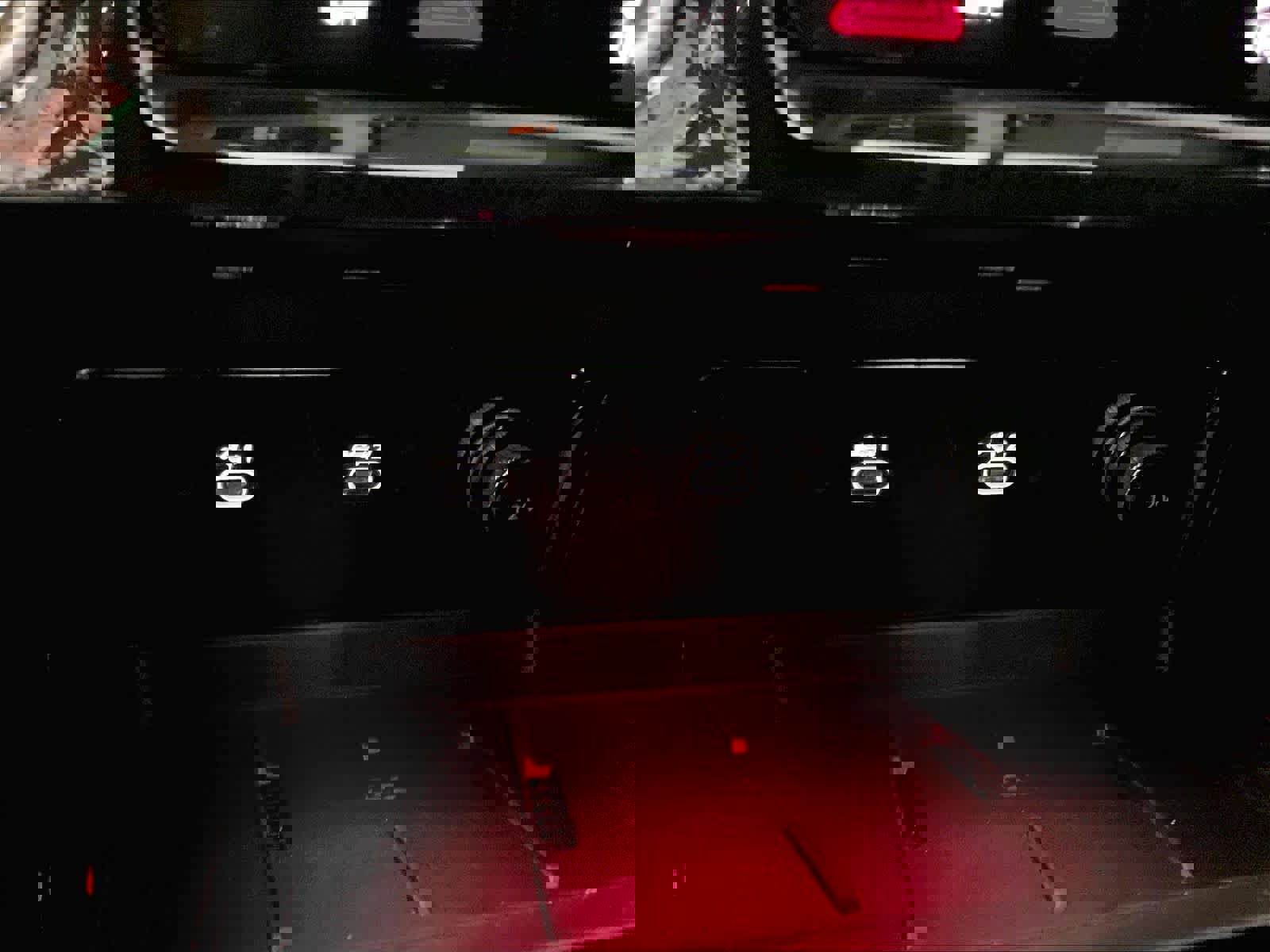 Used 2025 Audi Q5 Premium w/ Convenience Package image 33