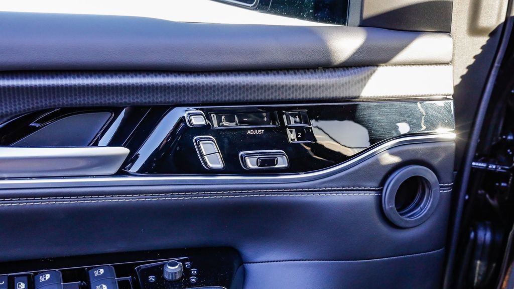 New 2026 Jeep Grand Wagoneer L Summit image 27