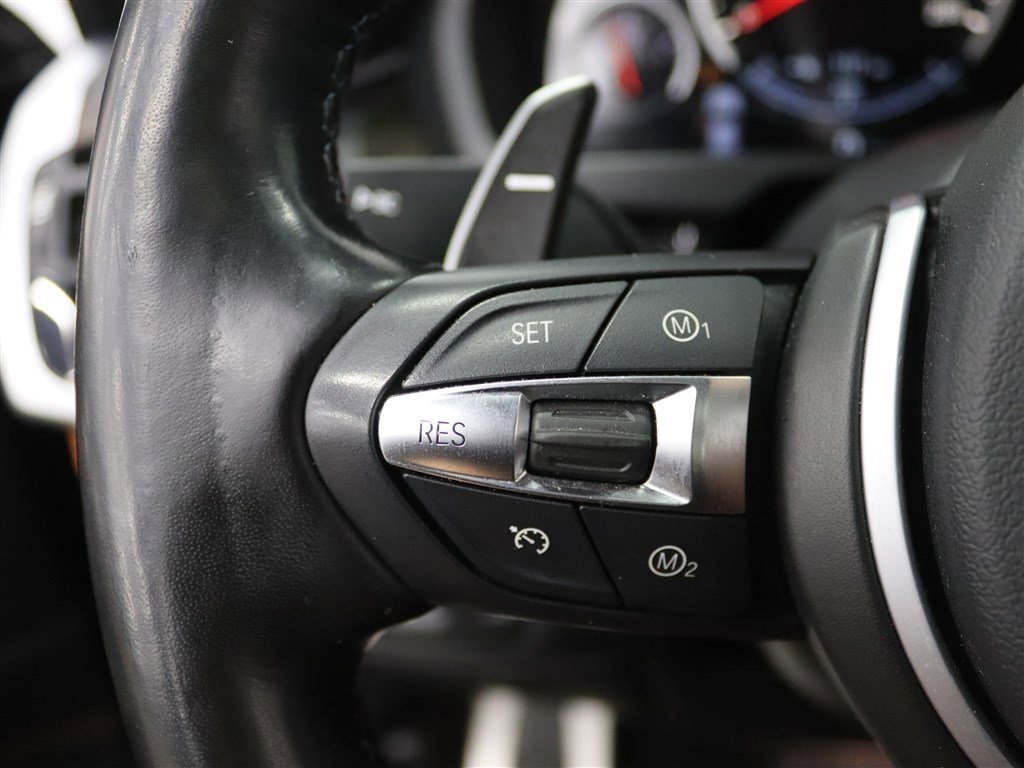 Used 2019 BMW X6 M w/ Executive Package image 30