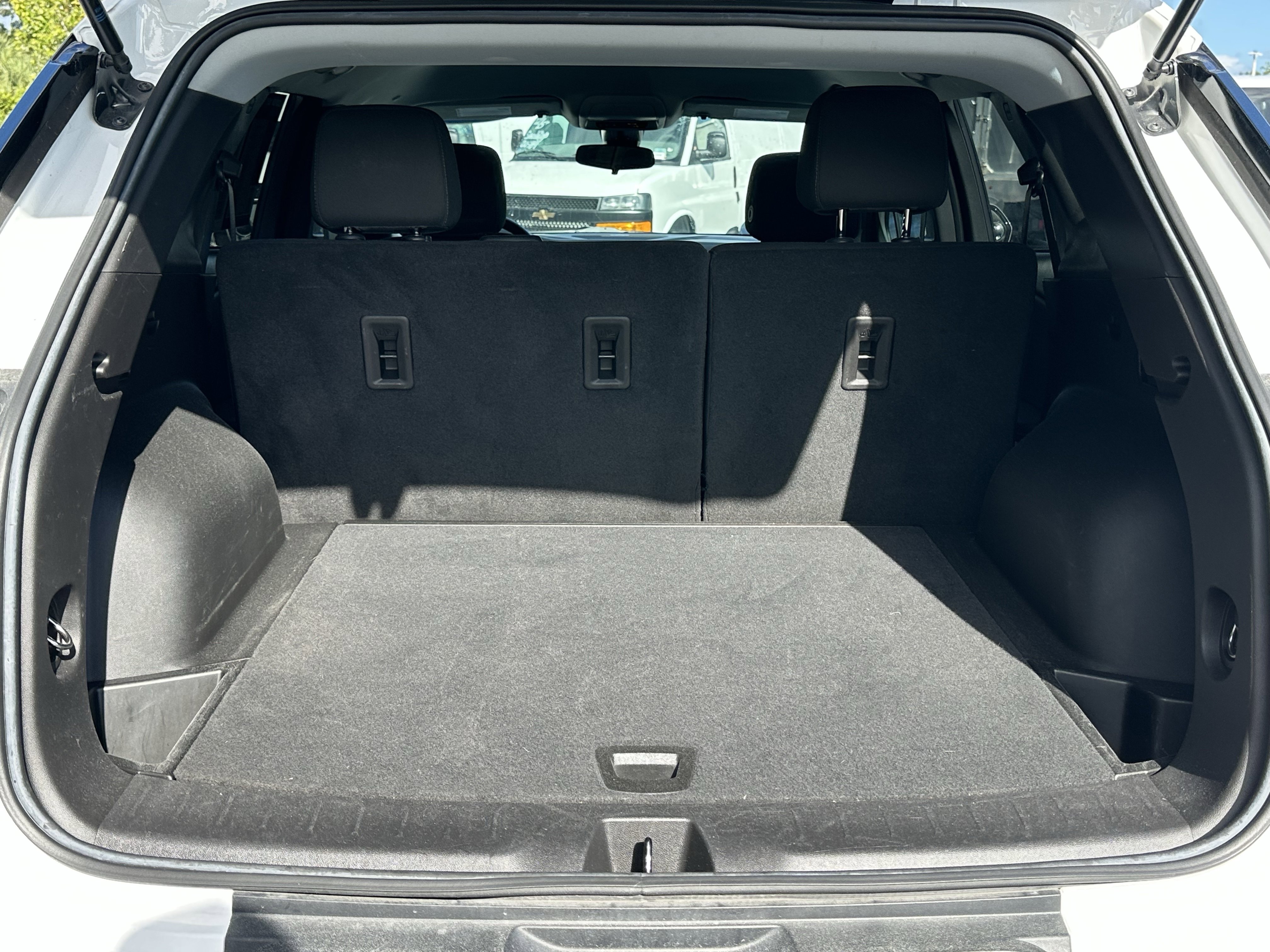 Used 2022 Chevrolet Blazer LT image 36