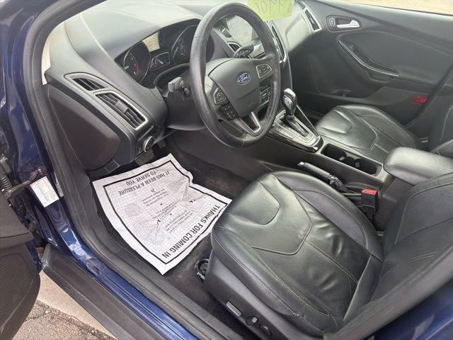 Used 2017 Ford Focus Titanium FWD image 13