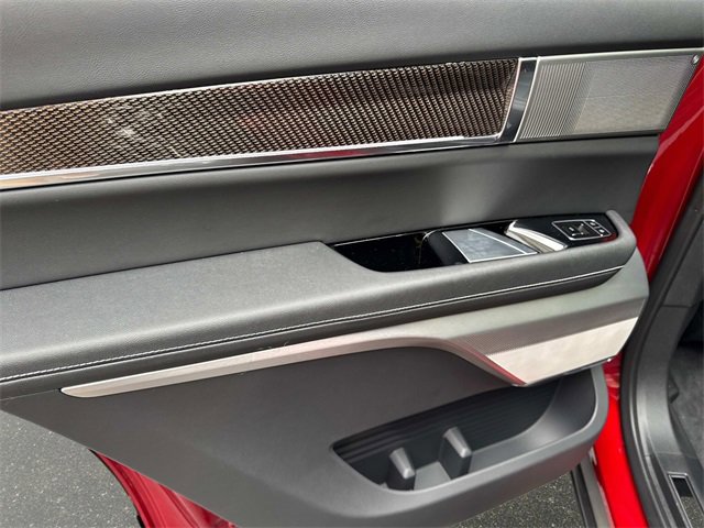 New 2026 Cadillac Vistiq Luxury w/ LPO, Floor Liner Package image 12