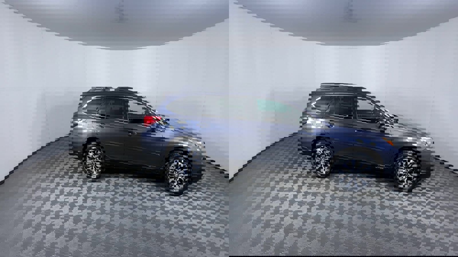 Used 2017 Subaru Outback 2.5i Limited image 9