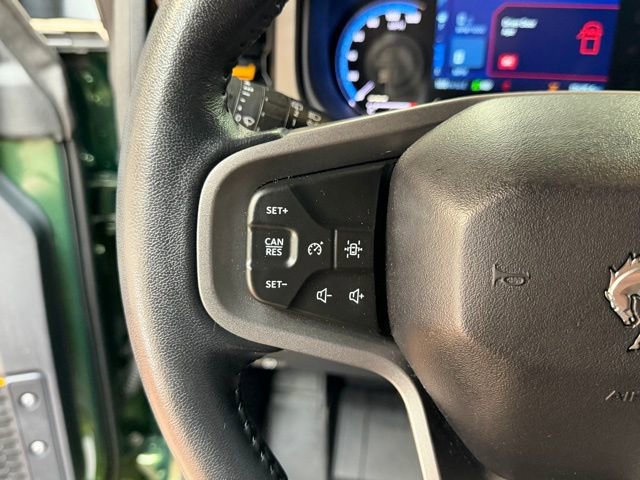 Used 2023 Ford Bronco Badlands w/ Sasquatch Package AWD/4WD image 16