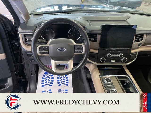 Used 2024 Ford Expedition Limited image 14