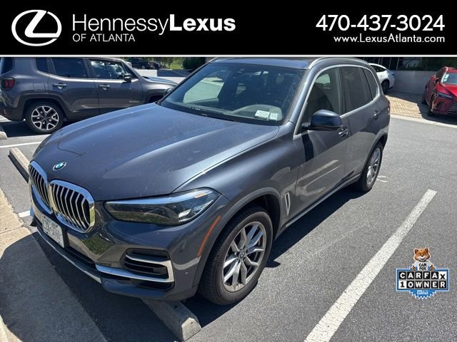 Used 2022 BMW X5 xDrive40i w/ Premium Package AWD/4WD image 1