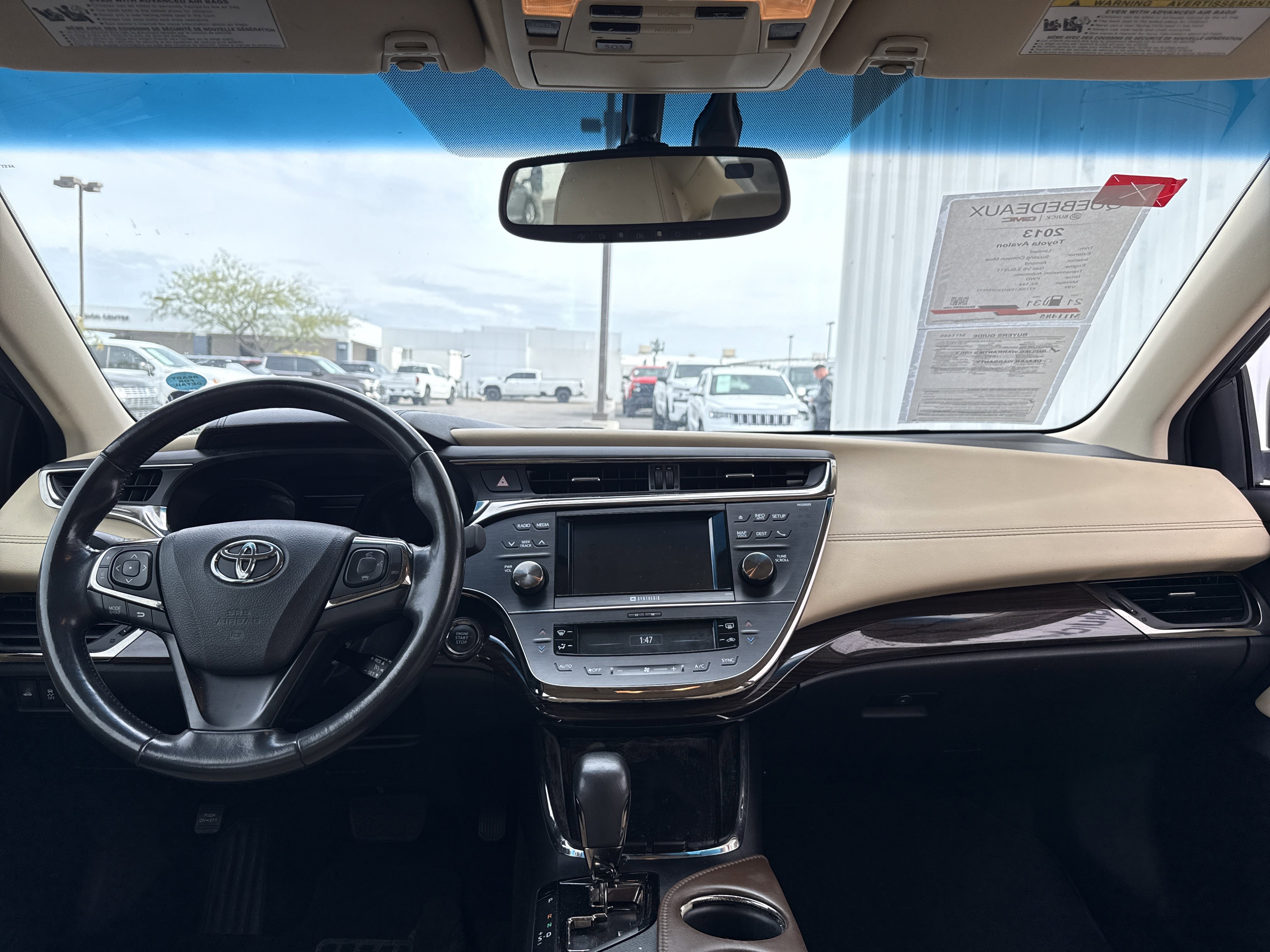 Used 2013 Toyota Avalon Limited image 17