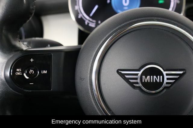 Used 2023 MINI Cooper 2-Door Hardtop w/ Signature Upholstery Package FWD image 7