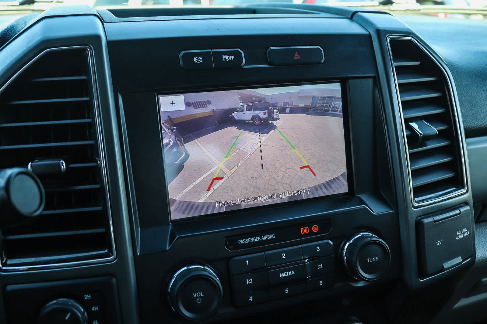 Used 2022 Ford F250 XLT AWD/4WD image 24