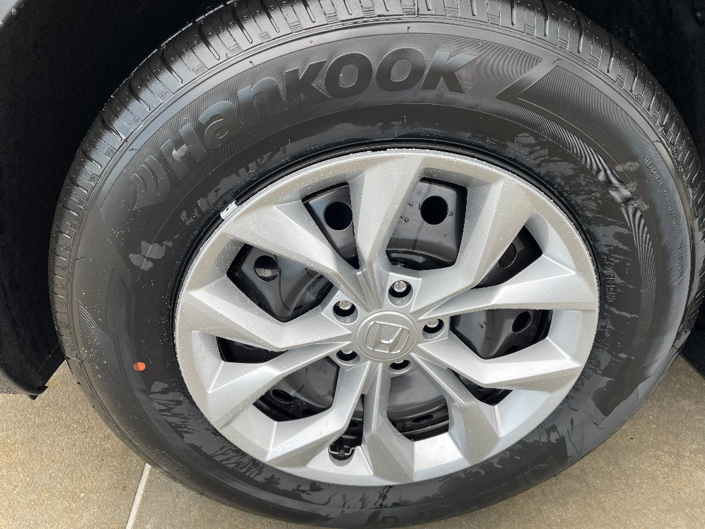 New 2026 Honda CR-V LX image 5