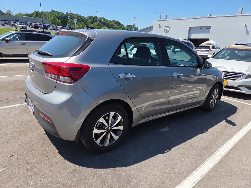 Used 2023 Kia Rio S w/ Technology Package FWD image 4