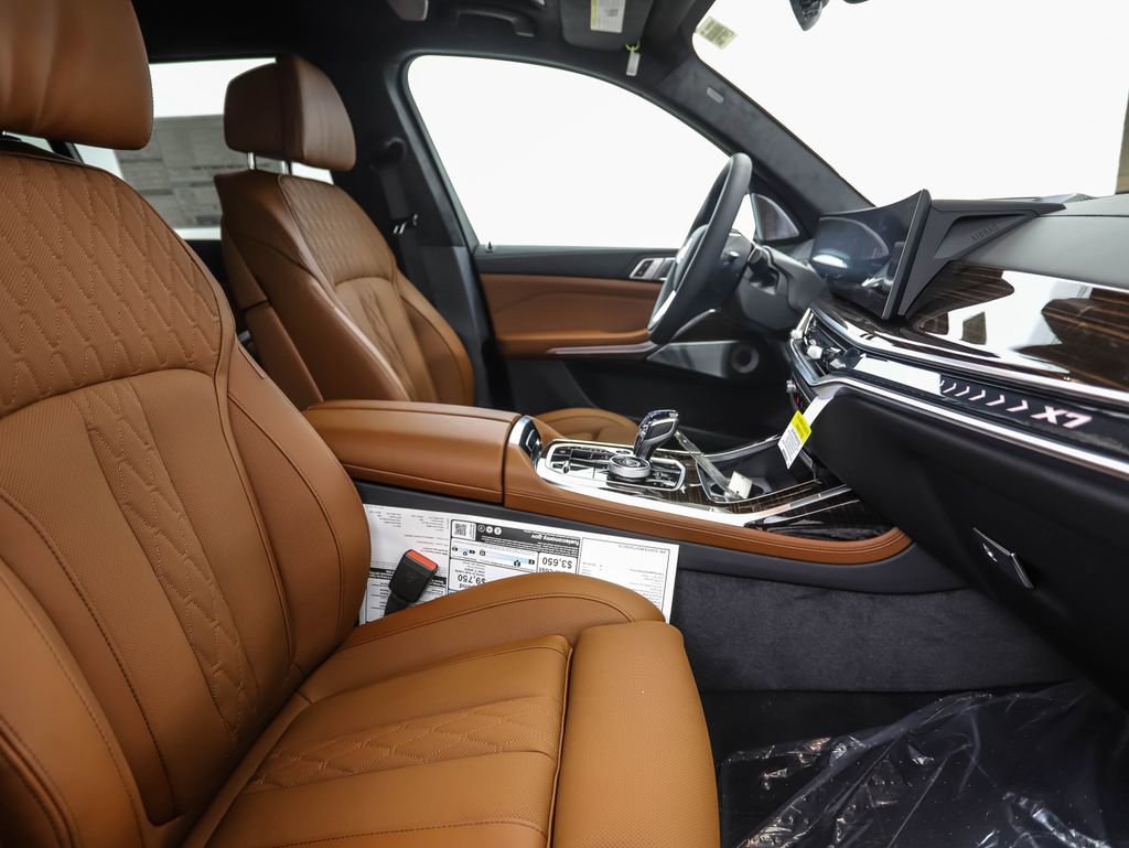 New 2026 BMW ALPINA XB7 image 36