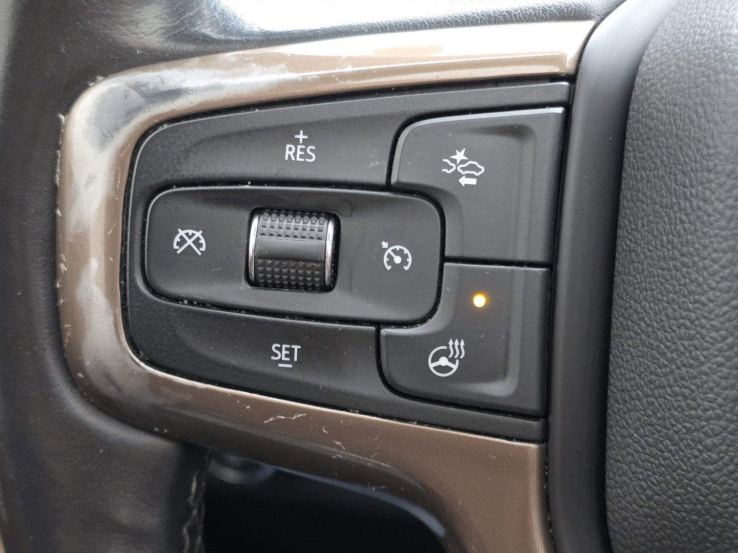 Certified 2022 Chevrolet Tahoe High Country w/ Premium Package image 19