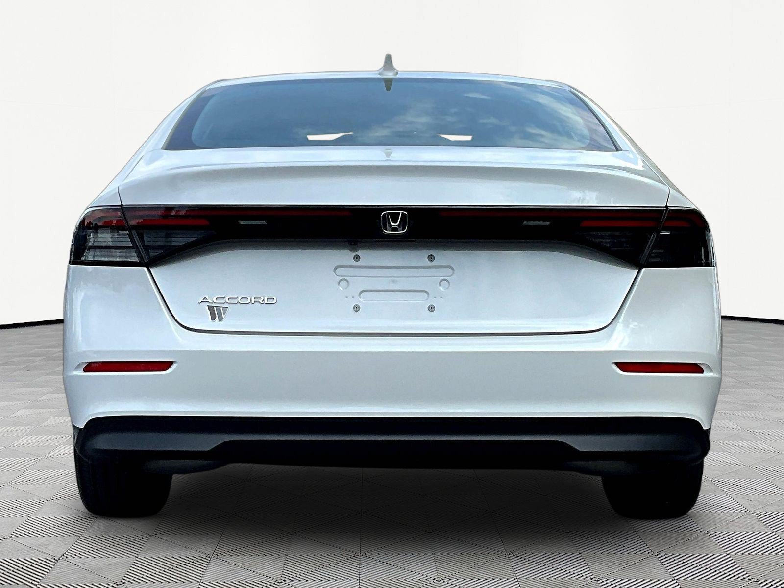 Certified 2024 Honda Accord EX image 5