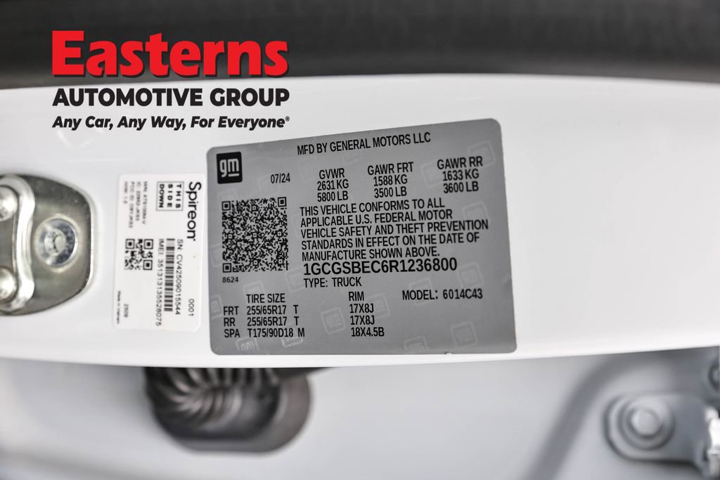 Used 2024 Chevrolet Colorado W/T image 31