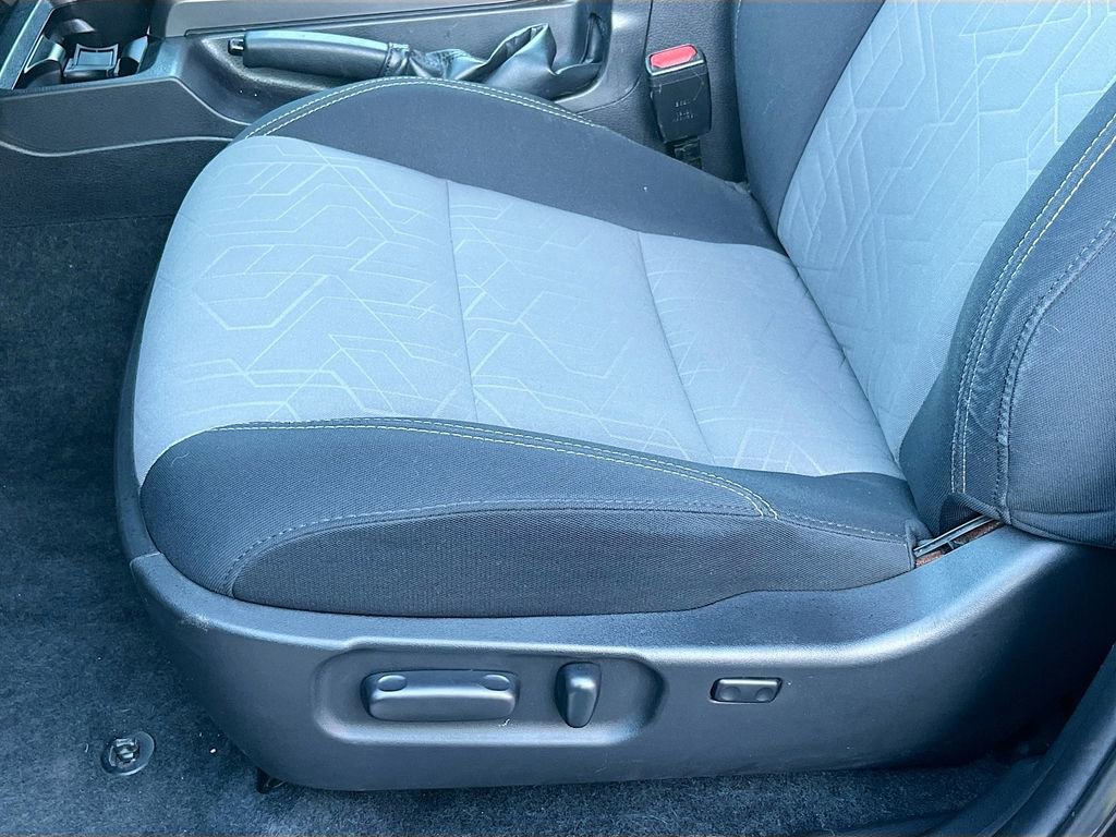 Used 2023 Toyota Tacoma TRD Sport w/ Advanced Technology Package image 18