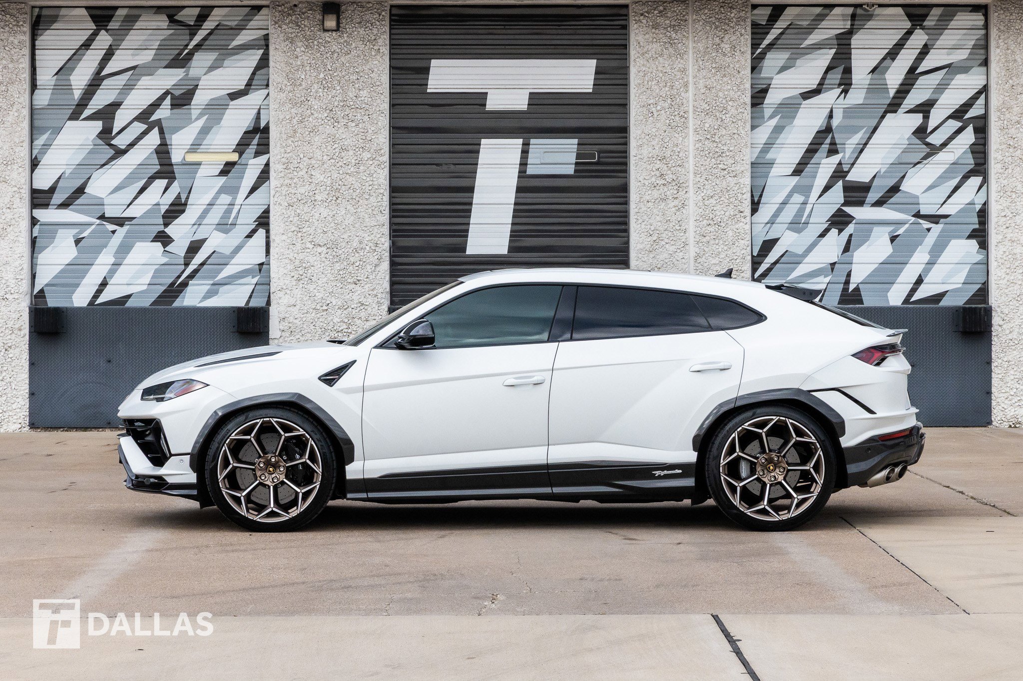 Used 2023 Lamborghini Urus Performante image 8