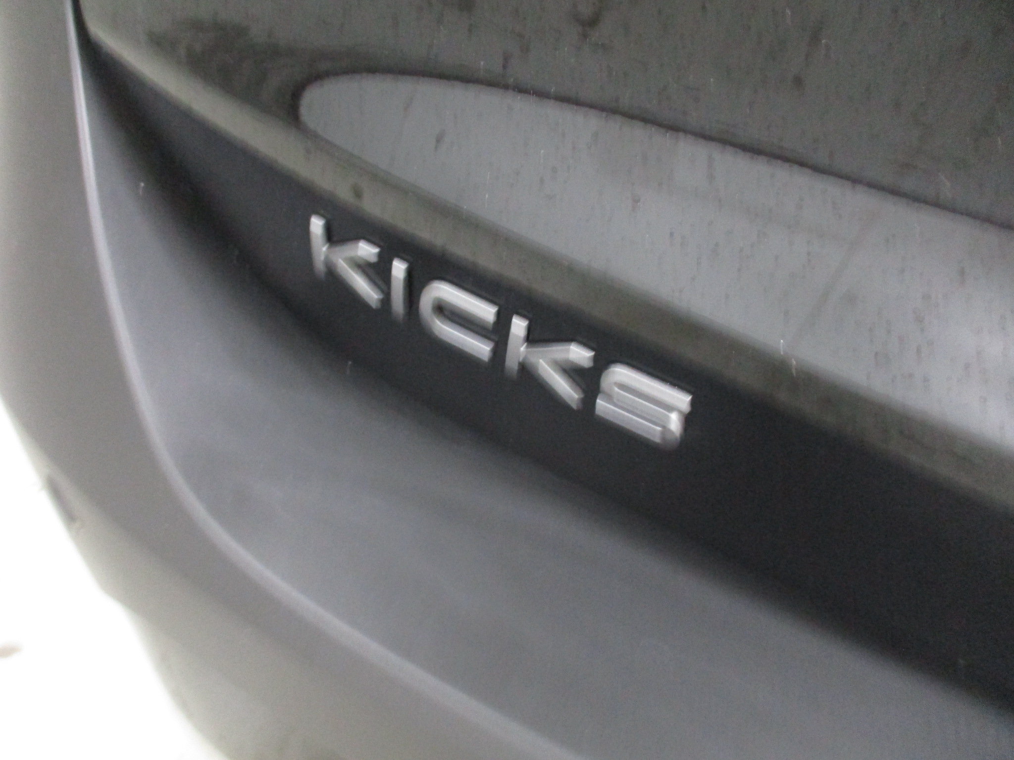 New 2026 Nissan Kicks SR w/ SR Premium Package AWD/4WD image 8