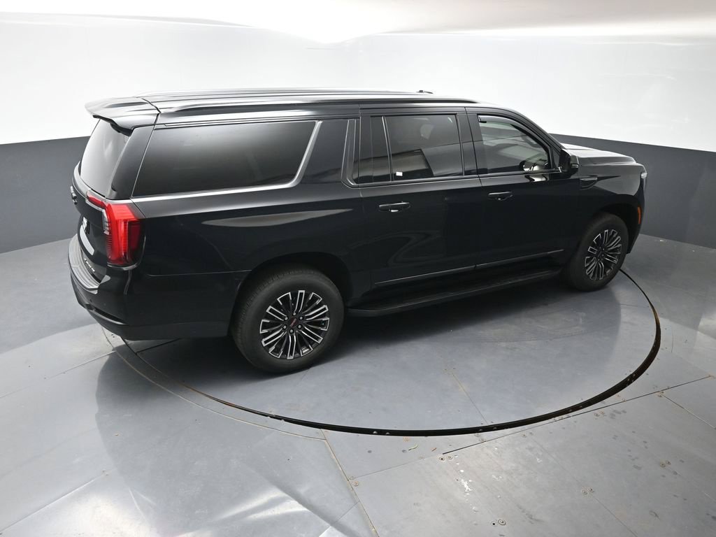 Used 2025 GMC Yukon XL Elevation AWD/4WD image 44