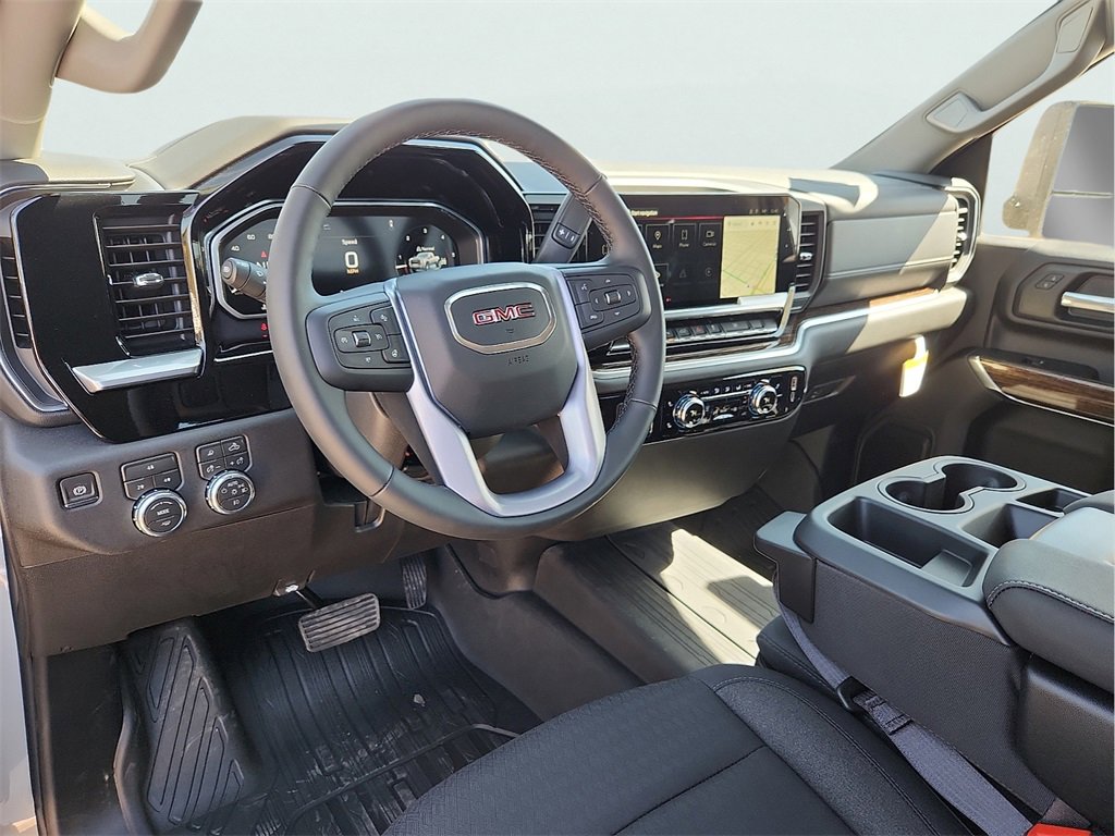 New 2026 GMC Sierra 3500 SLE image 15