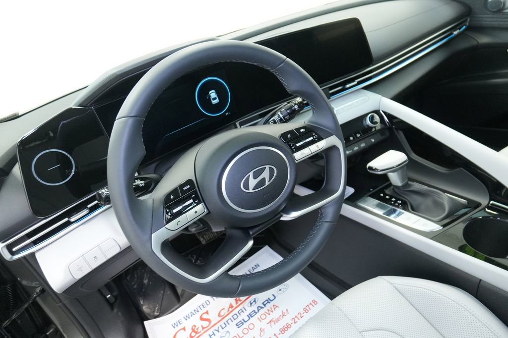 New 2026 Hyundai Elantra Limited image 12