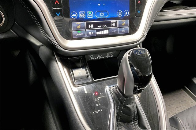 Used 2025 Subaru Outback Limited image 17