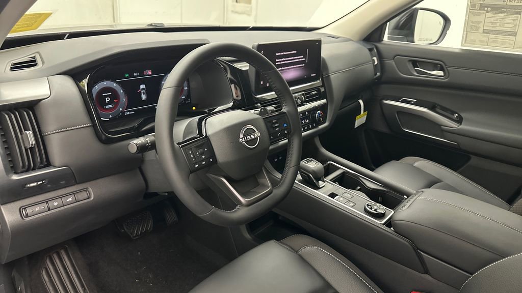 New 2026 Nissan Pathfinder SL AWD/4WD image 17