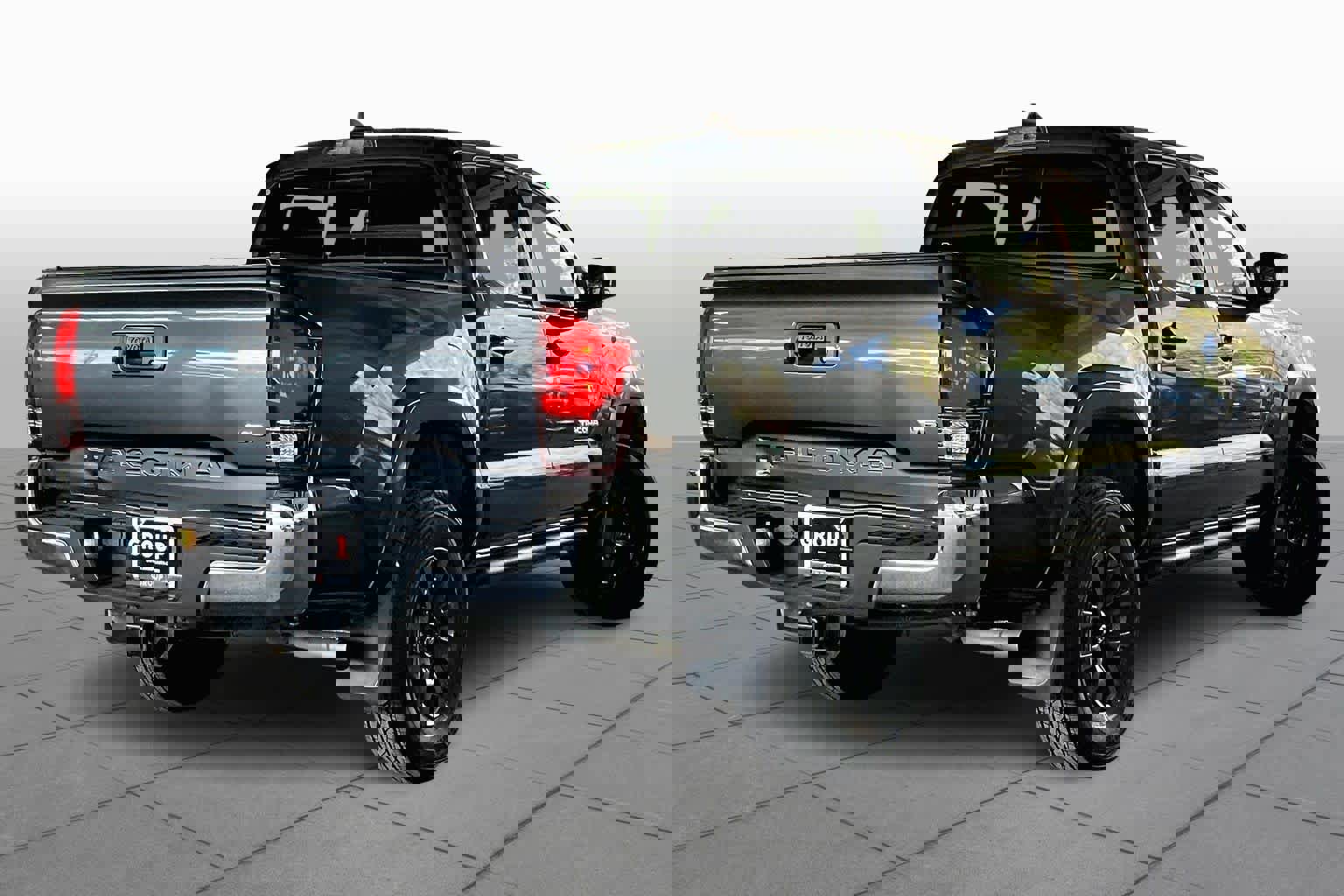 Used 2023 Toyota Tacoma SR5 image 24