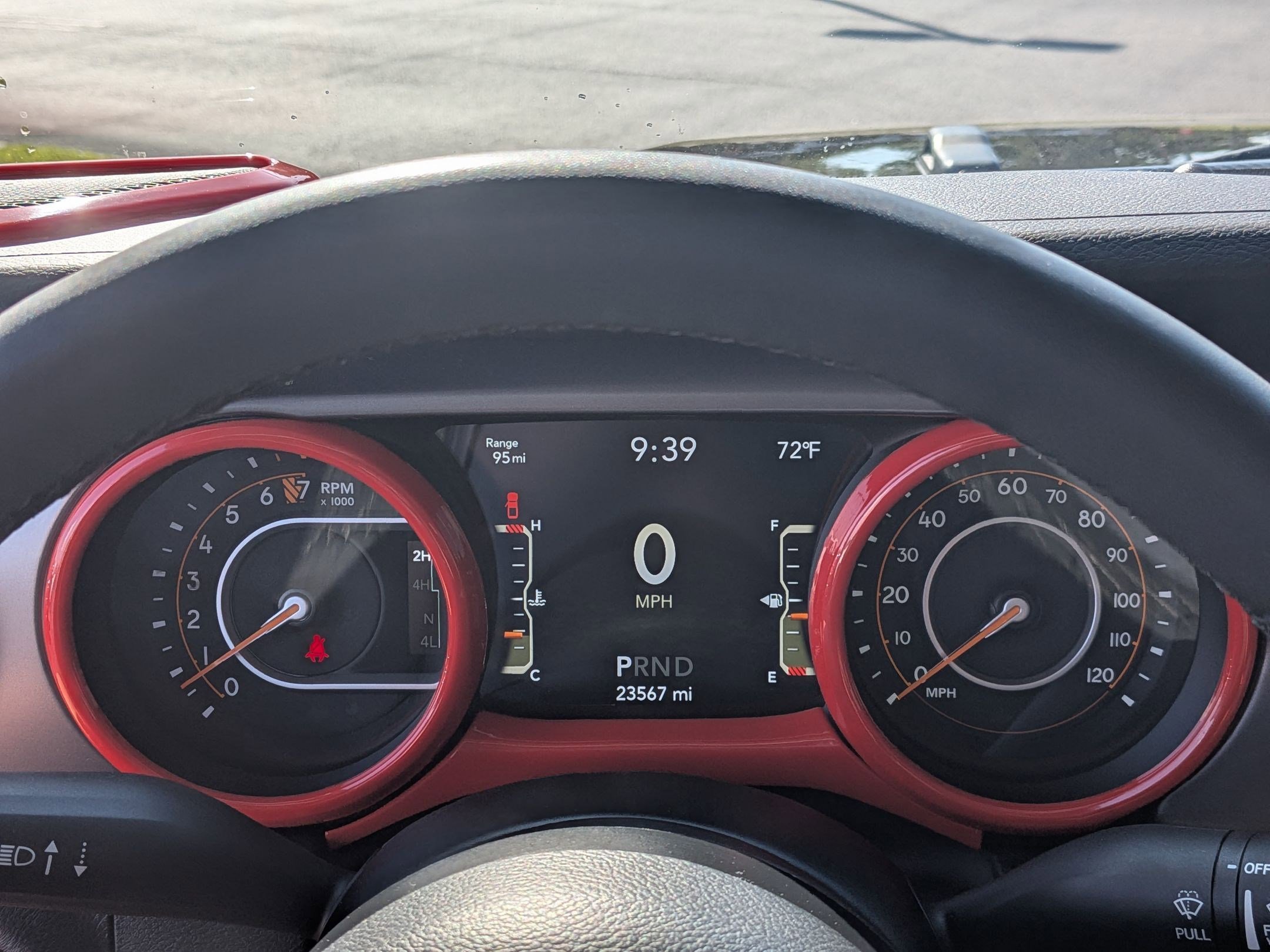 Used 2023 Jeep Gladiator Willys AWD/4WD image 18
