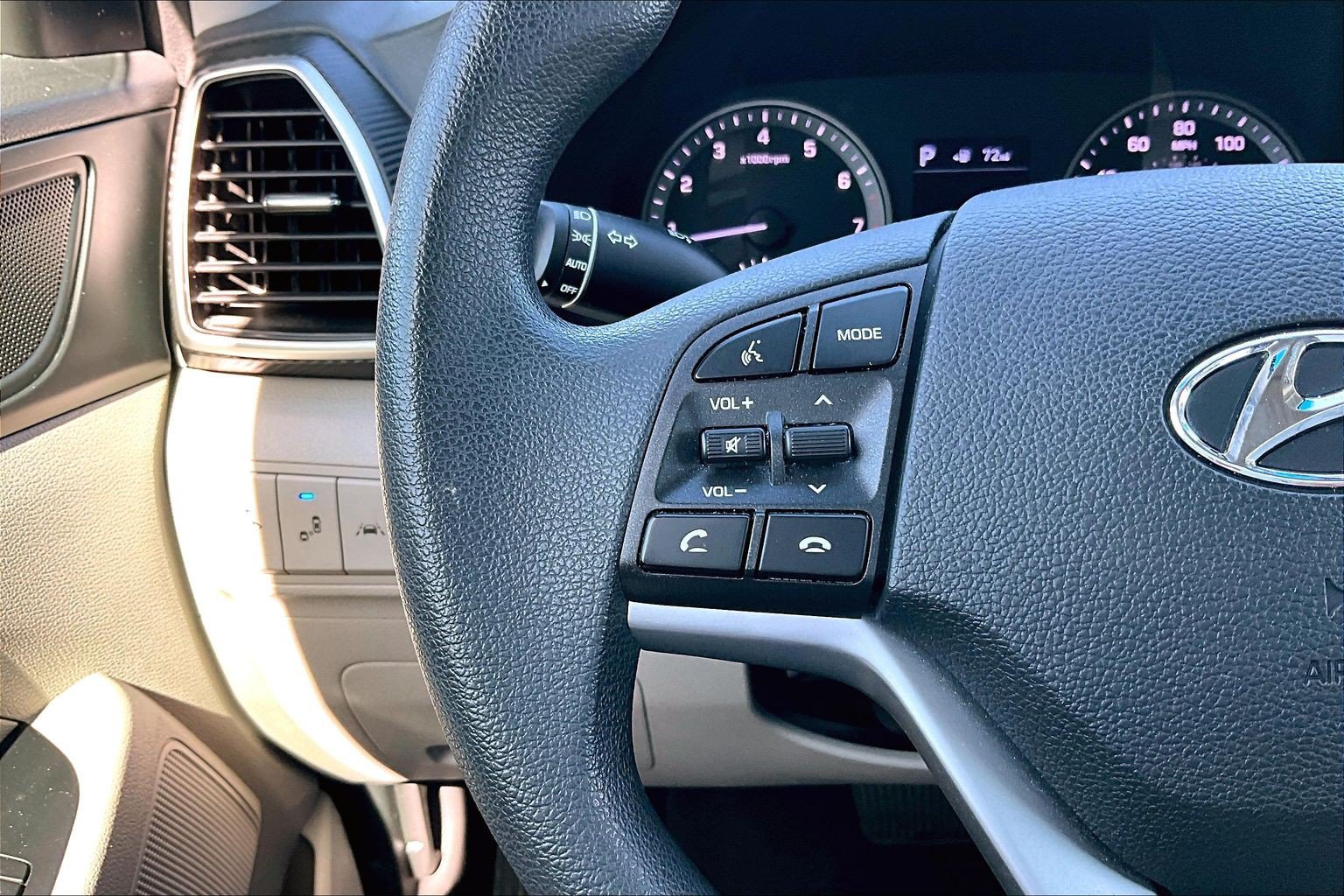 Used 2020 Hyundai Tucson SEL FWD image 18