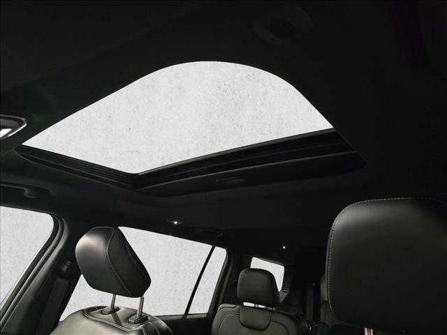 Used 2024 Jeep Grand Cherokee L Altitude image 29