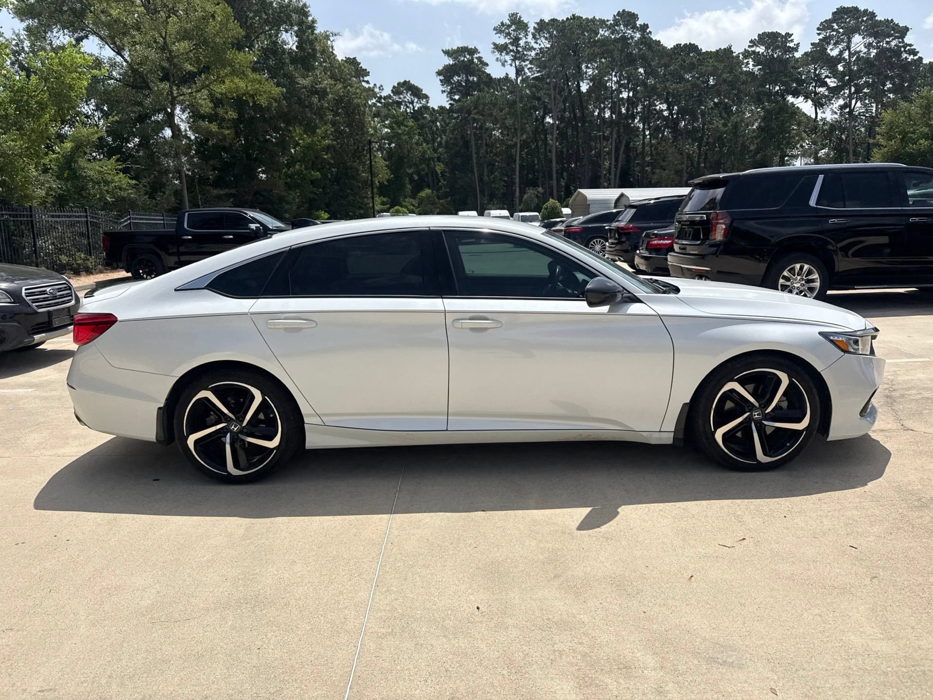 Used 2021 Honda Accord Sport Special Edition image 3