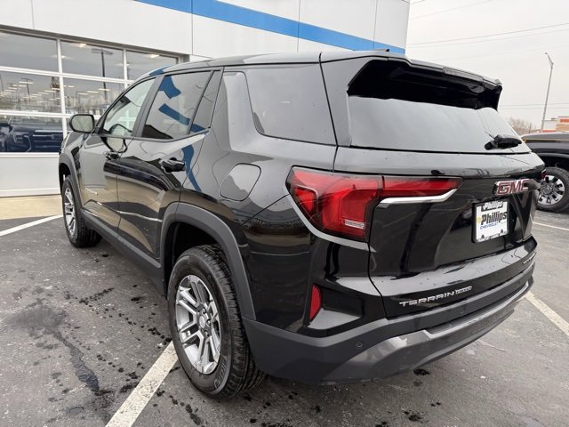 Used 2025 GMC Terrain Elevation image 11