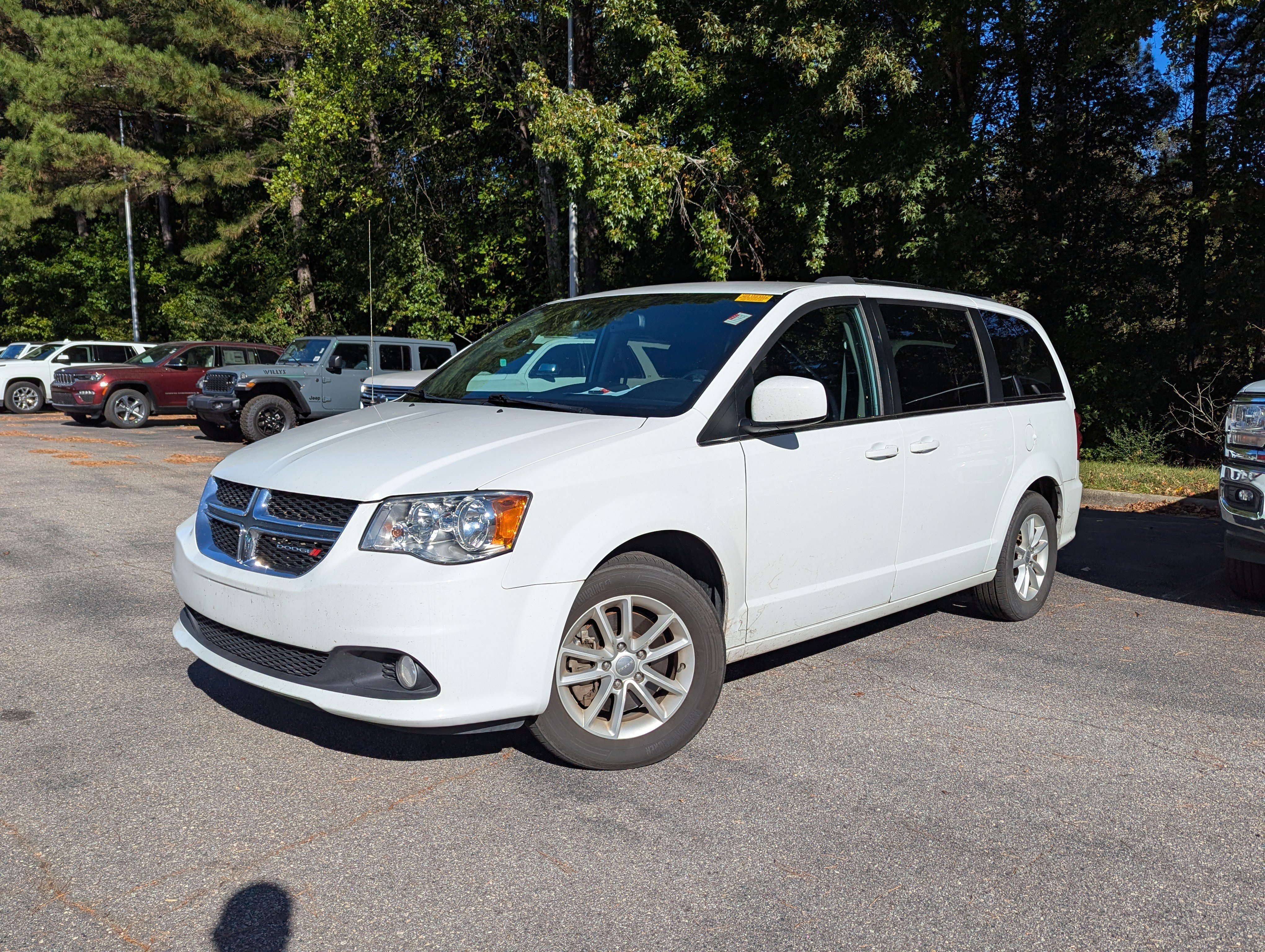 Used 2020 Dodge Grand Caravan SXT w/ Driver Convenience Group