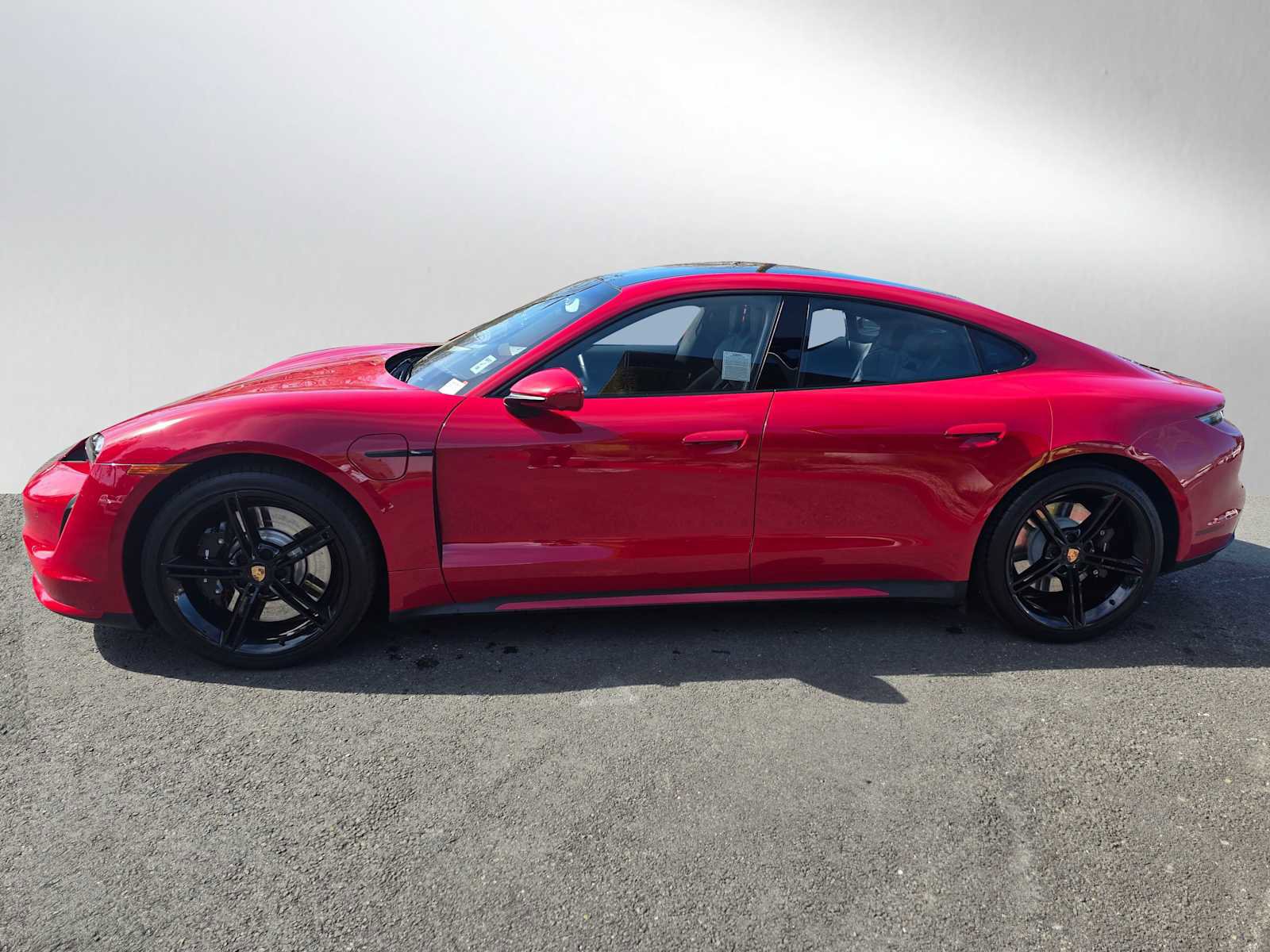 Used 2024 Porsche Taycan Turbo image 6