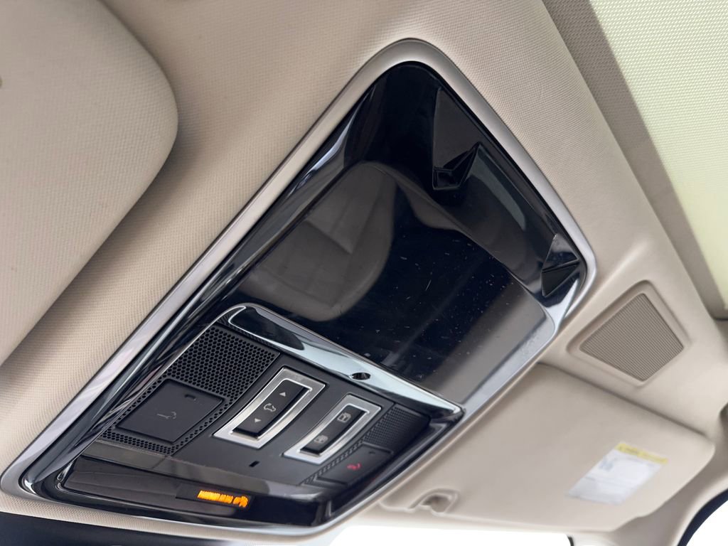 Used 2022 Land Rover Range Rover Sport HSE Silver Edition image 74