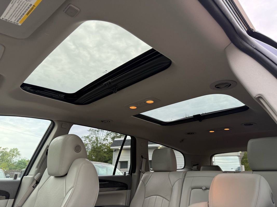 Used 2015 Buick Enclave Leather w/ Trailering Package image 16