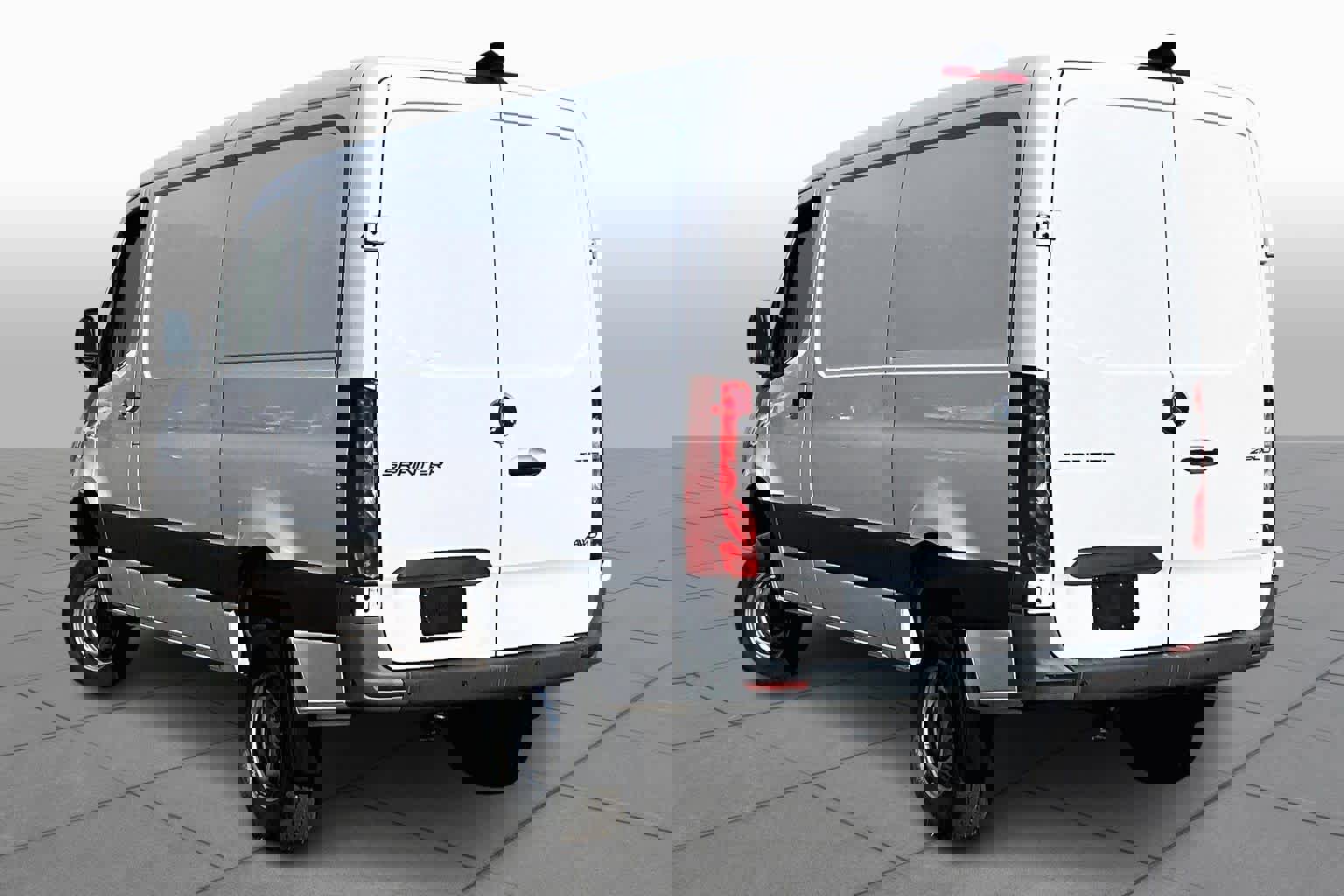 Used 2024 Mercedes-Benz Sprinter 2500 image 12