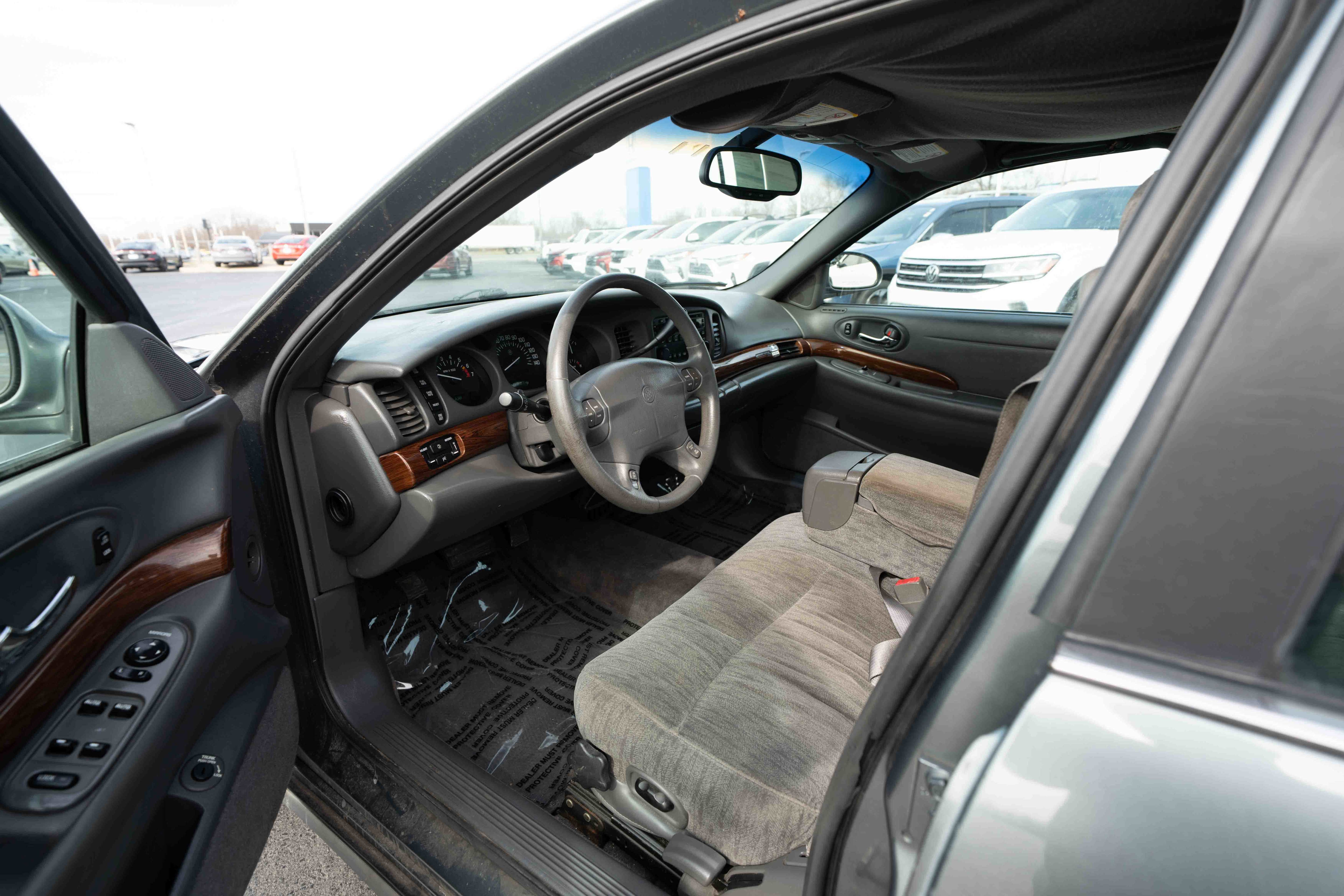 Used 2005 Buick Le Sabre Custom image 8