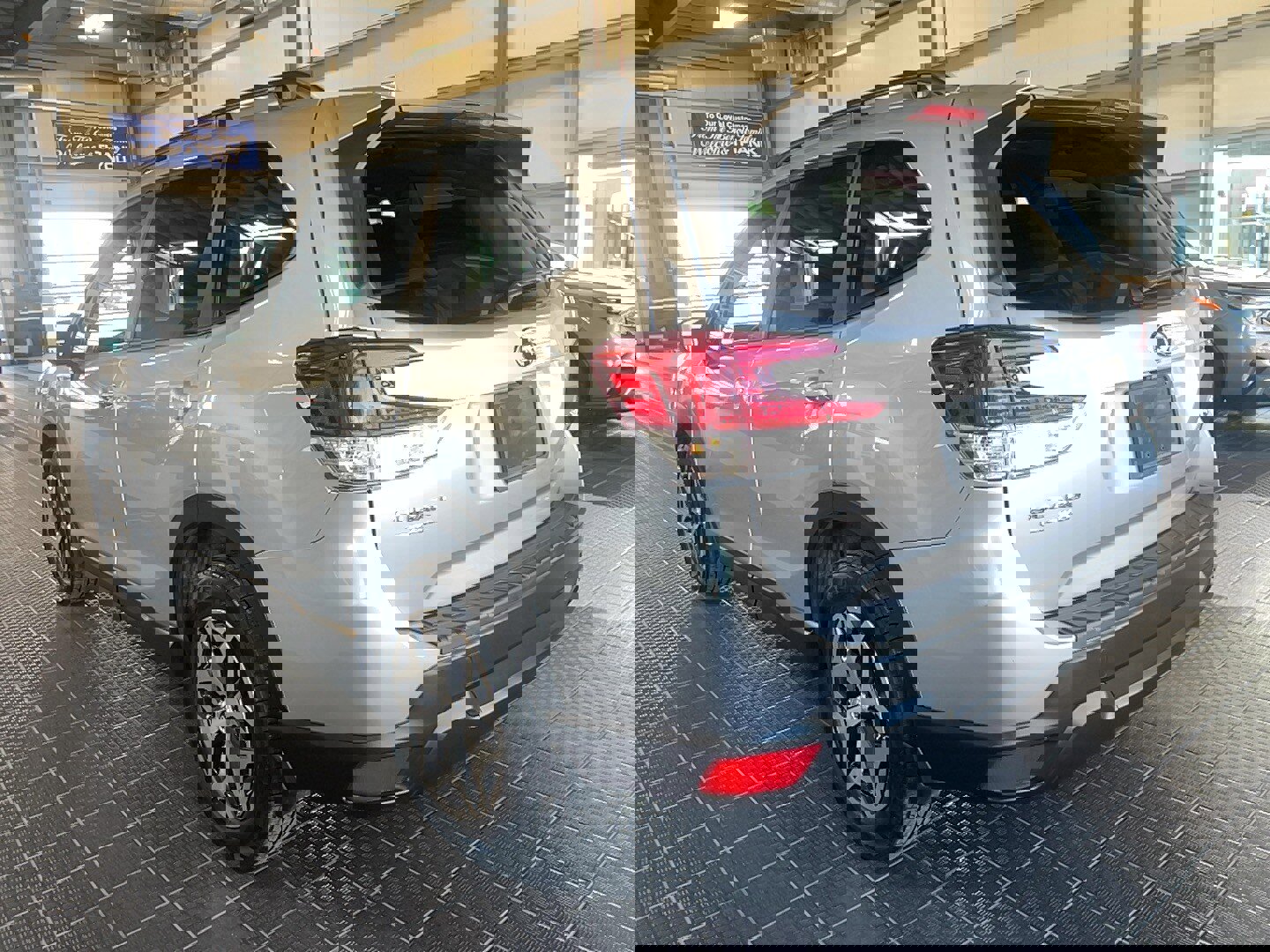 Used 2022 Subaru Forester Premium image 22