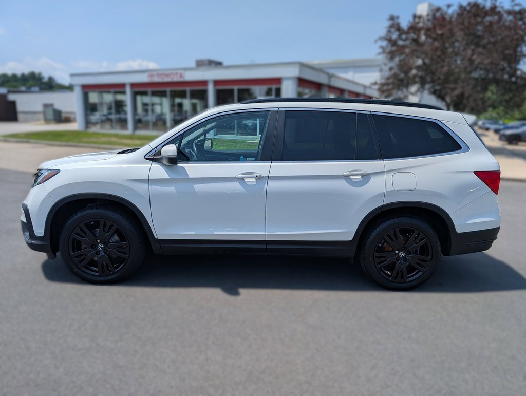 Used 2022 Honda Pilot Special Edition image 2