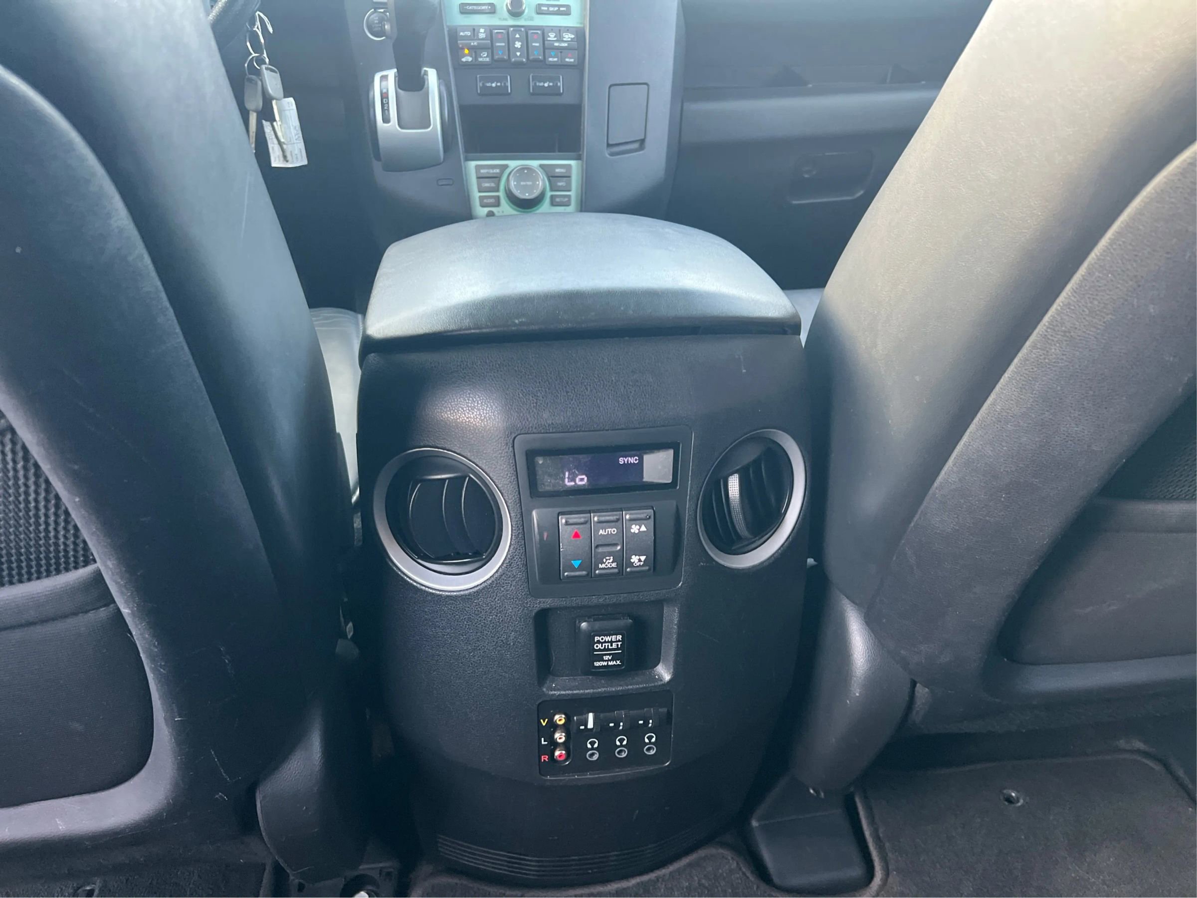 Used 2011 Honda Pilot Touring image 20