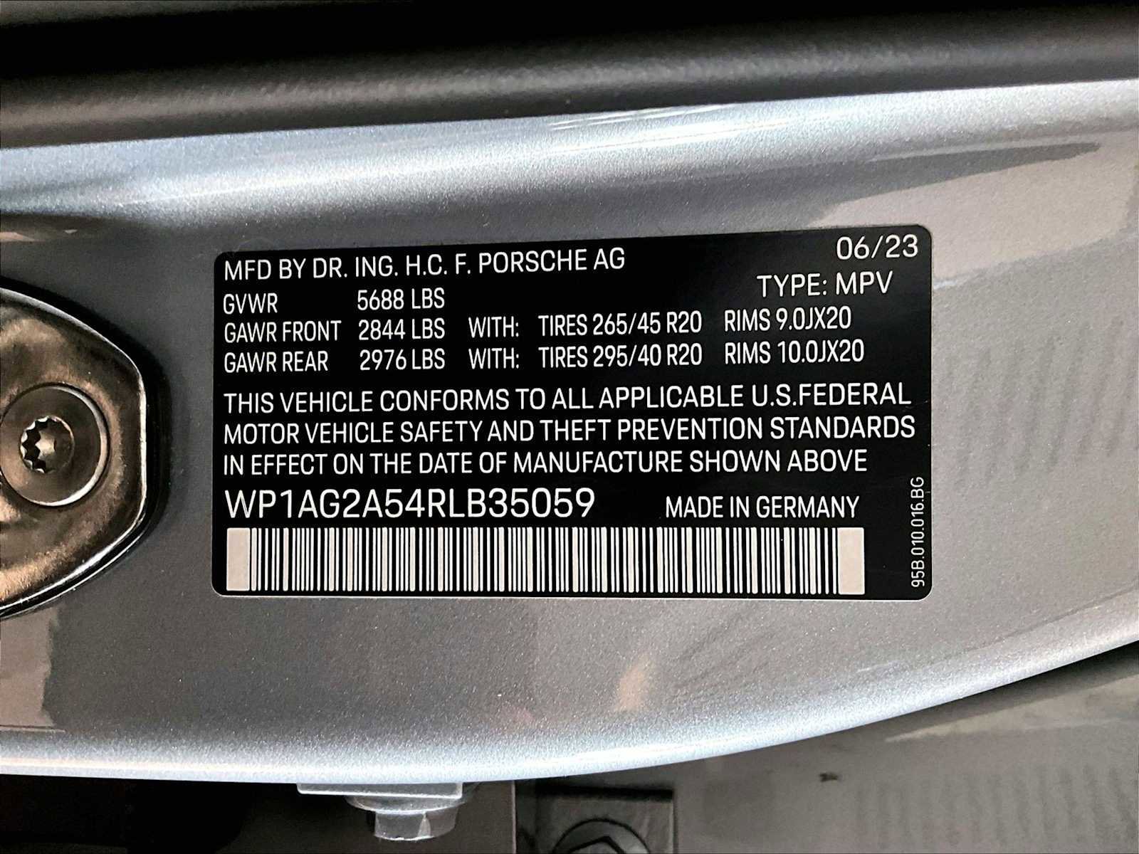 Used 2024 Porsche Macan S image 35