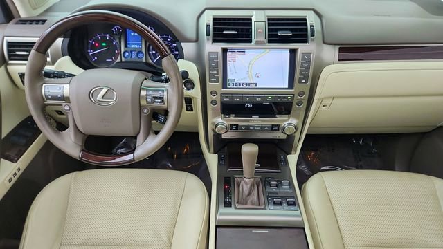 Used 2016 Lexus GX 460 Luxury image 39