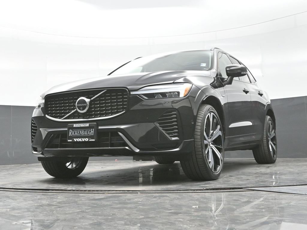 Used 2025 Volvo XC60 T8 Ultra w/ Protection Package Premier image 28