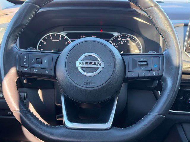 Used 2021 Nissan Rogue SV w/ Premium Package AWD/4WD image 18