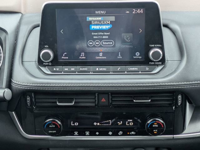 Used 2023 Nissan Rogue SV FWD image 20