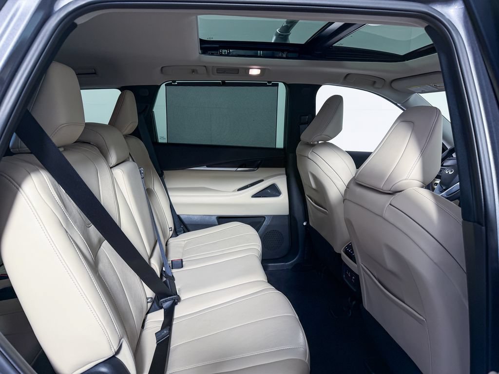Used 2023 INFINITI QX60 Sensory w/ Cargo Package AWD/4WD image 33