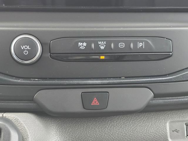 New 2026 Ford Transit 250 148 Medium Roof image 18