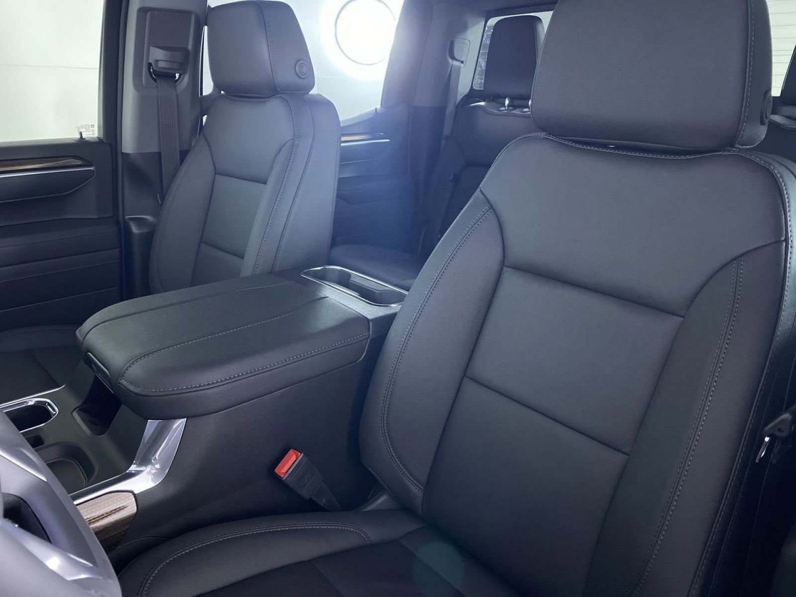 New 2026 Chevrolet Silverado 1500 RST w/ RST All Star Premium Package AWD/4WD image 11